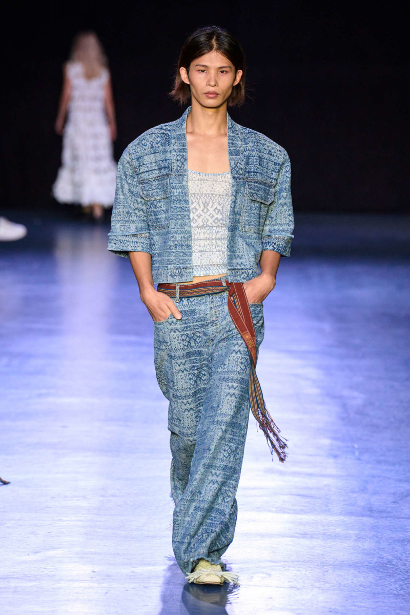 Vivienne Tam fashion show for Spring/Summer 2025