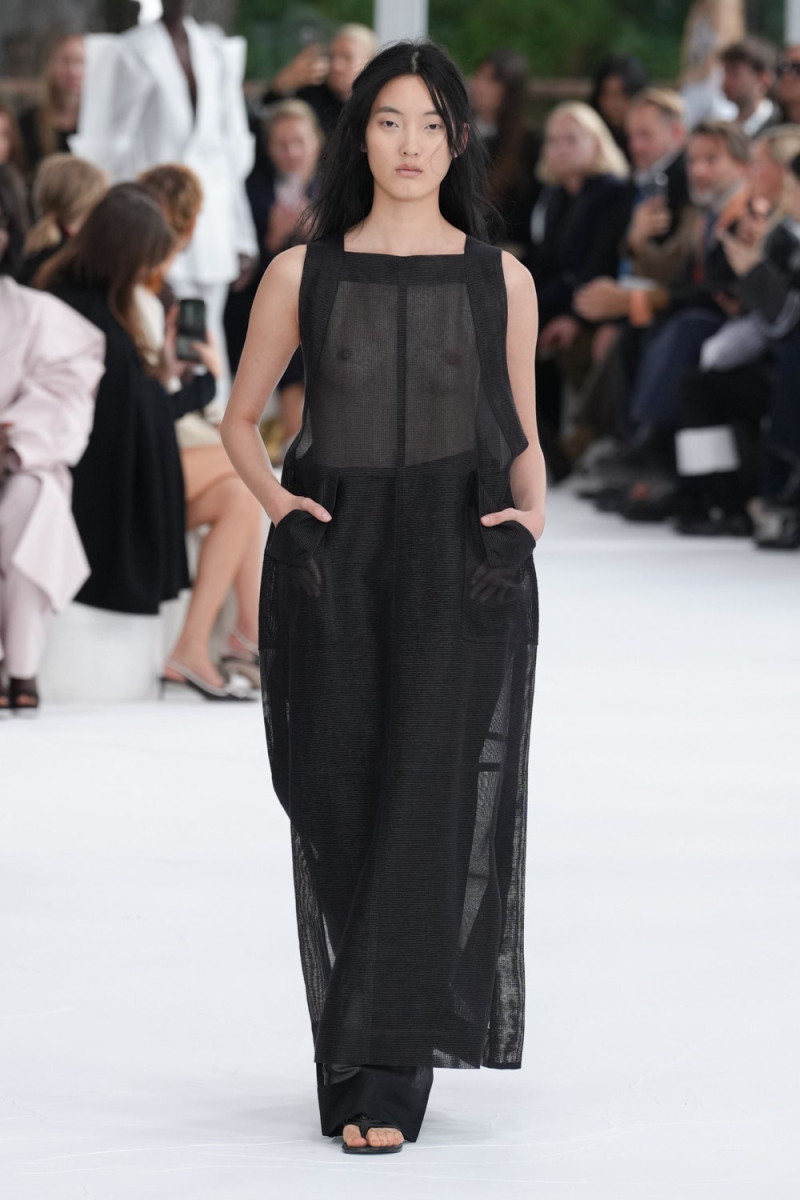 Issey Miyake fashion show for Spring/Summer 2025