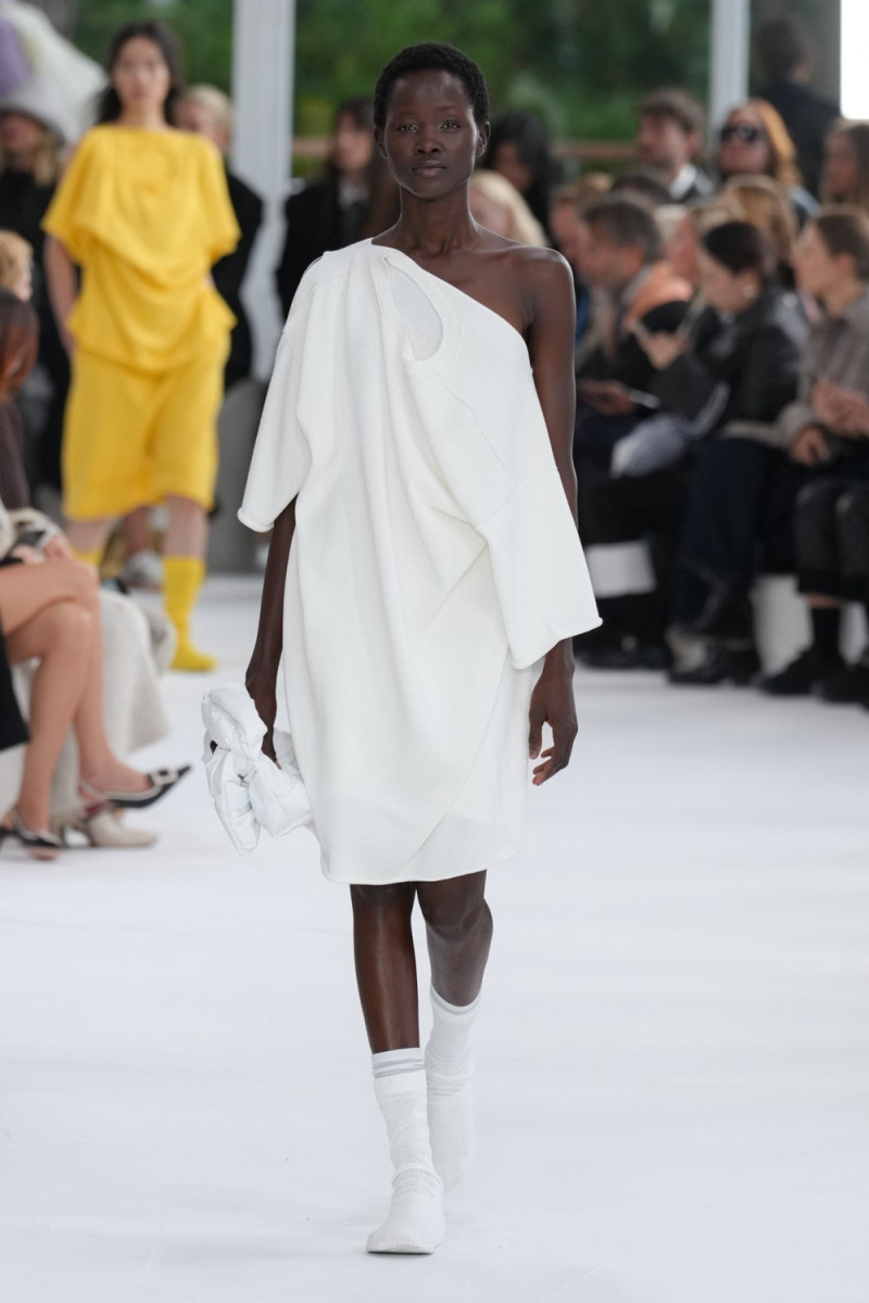 Issey Miyake fashion show for Spring/Summer 2025
