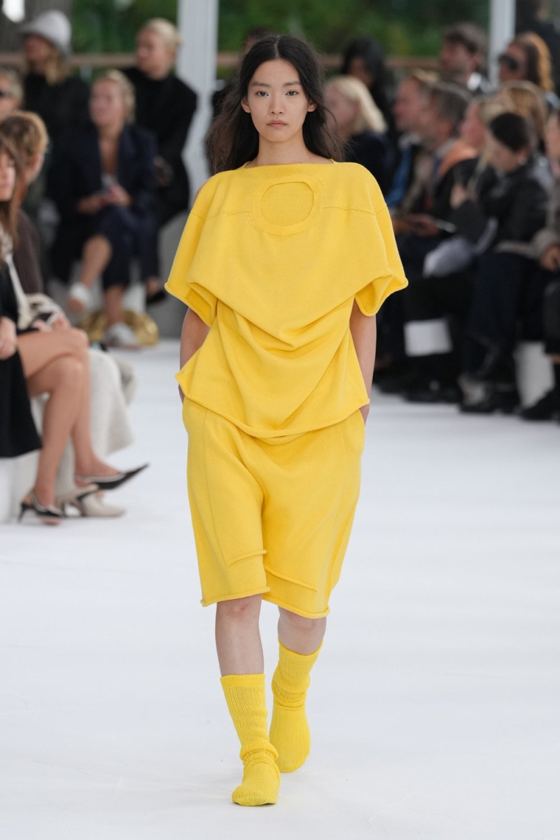 Issey Miyake fashion show for Spring/Summer 2025