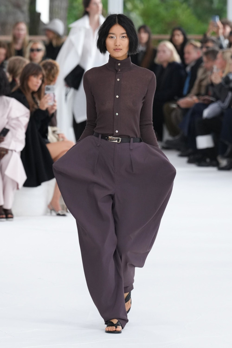 Issey Miyake fashion show for Spring/Summer 2025