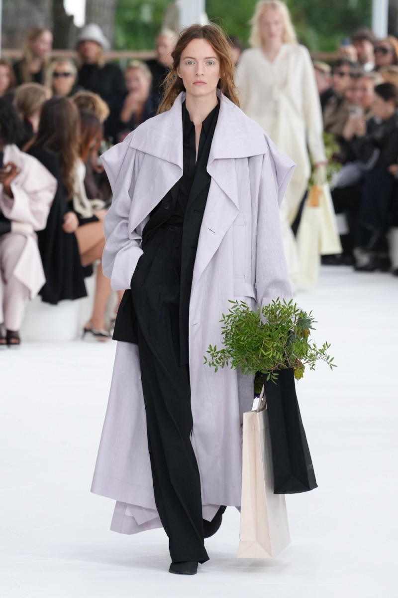 Issey Miyake fashion show for Spring/Summer 2025