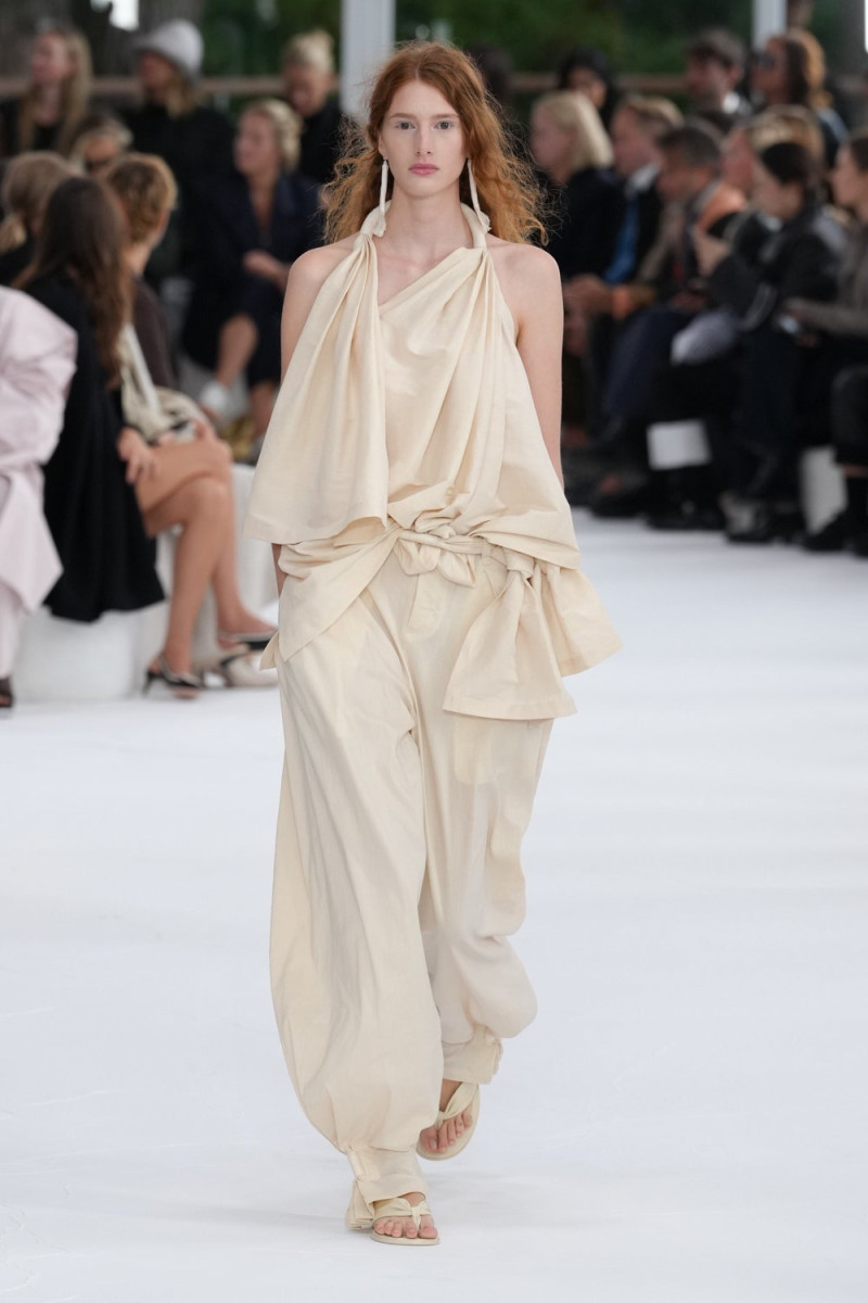 Issey Miyake fashion show for Spring/Summer 2025