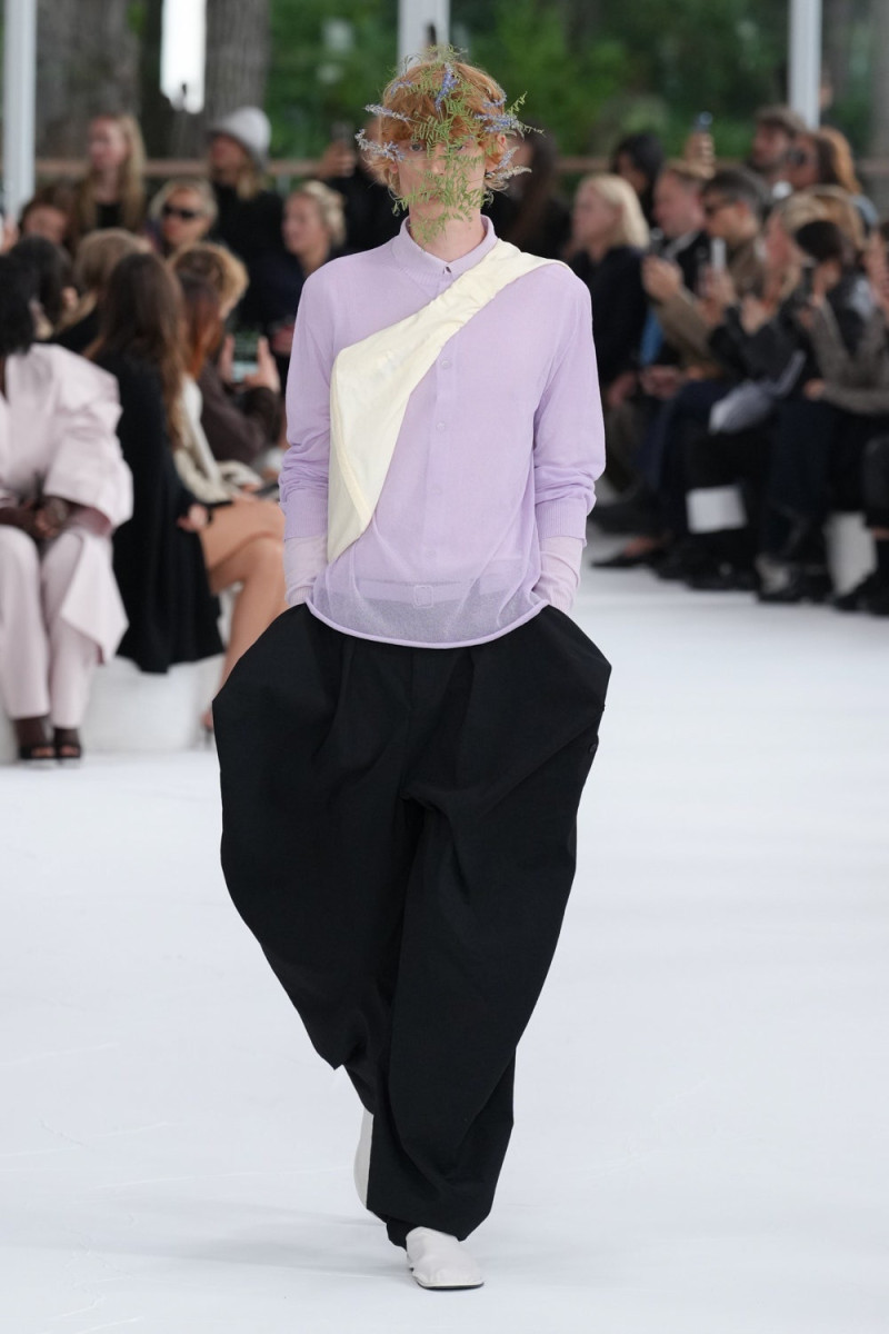 Issey Miyake fashion show for Spring/Summer 2025