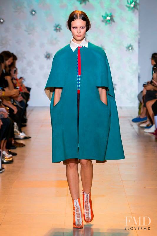 Alicja Tubilewicz featured in  the Tsumori Chisato fashion show for Spring/Summer 2015