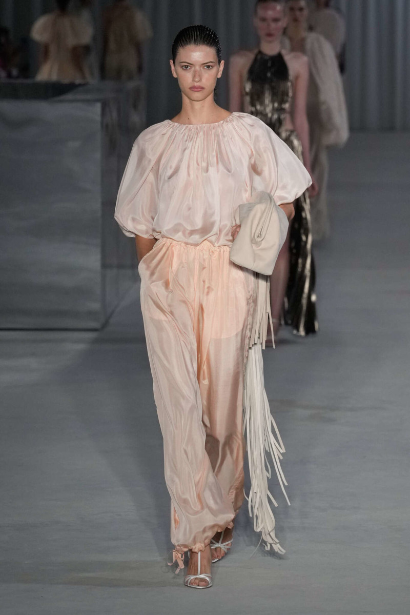 Philosophy di Lorenzo Serafini fashion show for Spring/Summer 2025