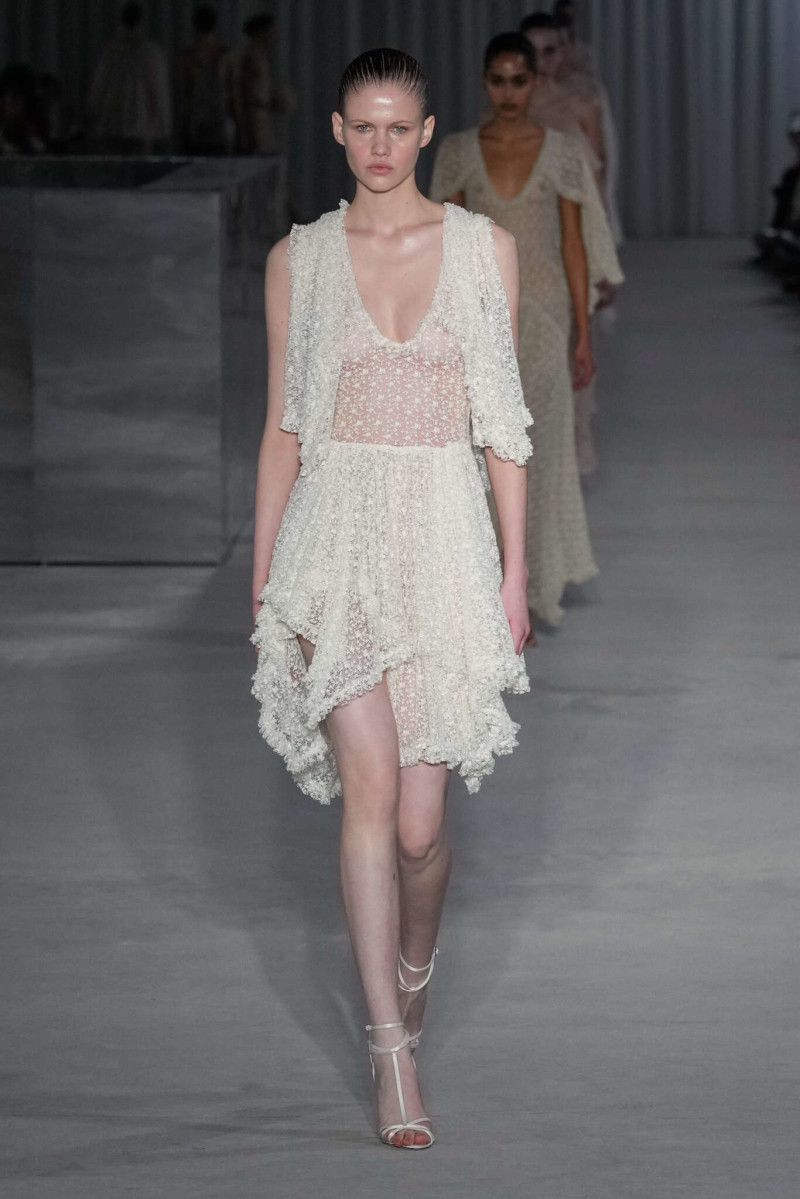 Philosophy di Lorenzo Serafini fashion show for Spring/Summer 2025