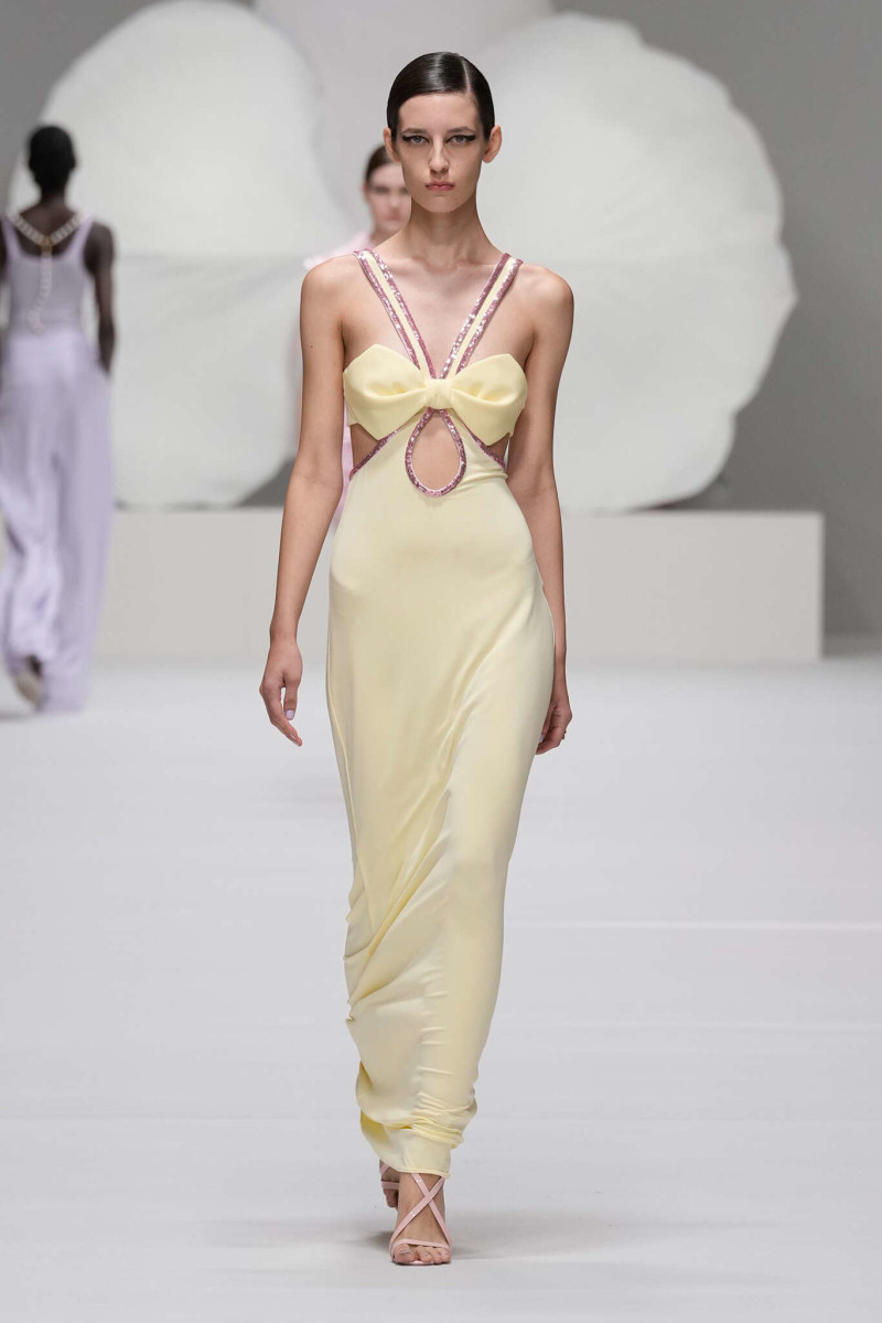 Genny fashion show for Spring/Summer 2025