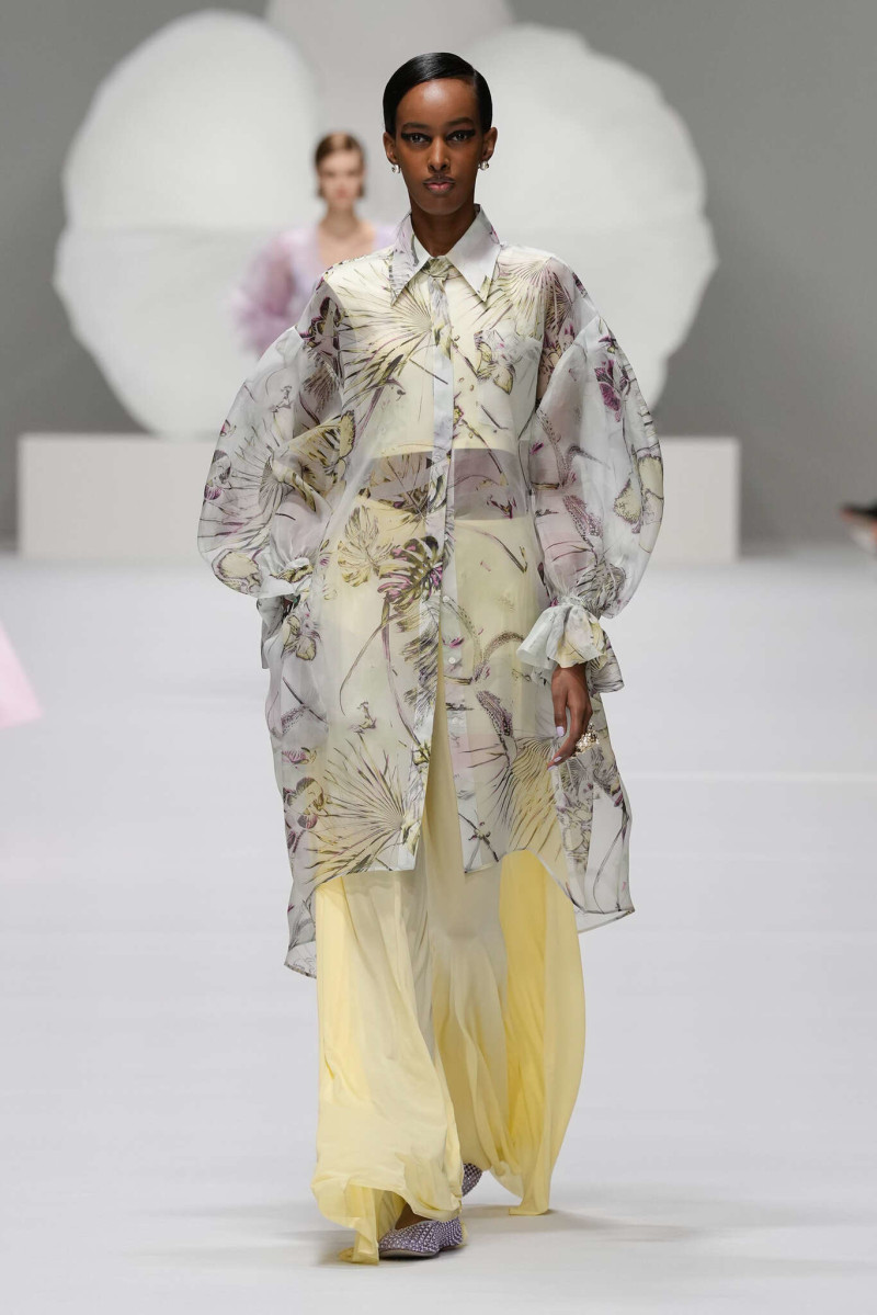 Genny fashion show for Spring/Summer 2025