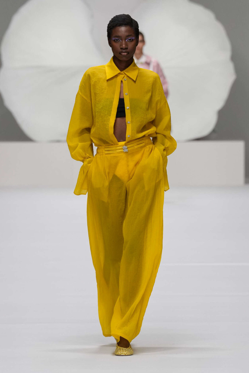 Genny fashion show for Spring/Summer 2025