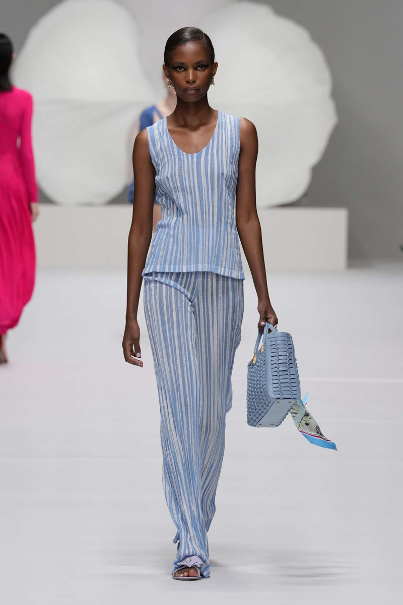 Genny fashion show for Spring/Summer 2025