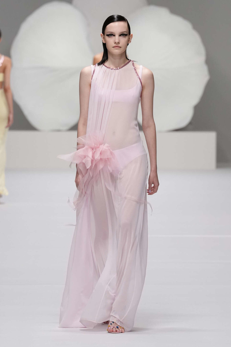 Genny fashion show for Spring/Summer 2025