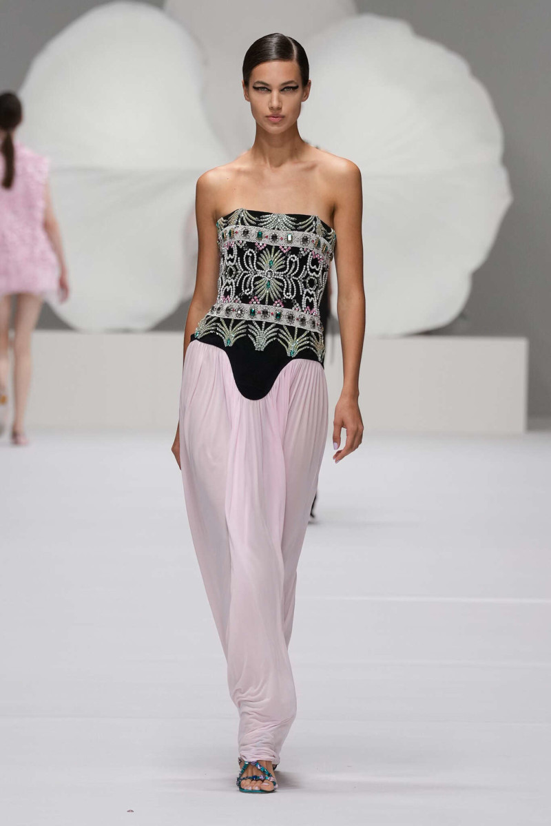 Genny fashion show for Spring/Summer 2025