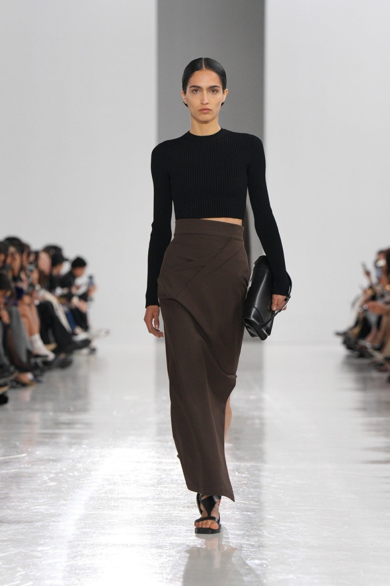 Max Mara fashion show for Spring/Summer 2025