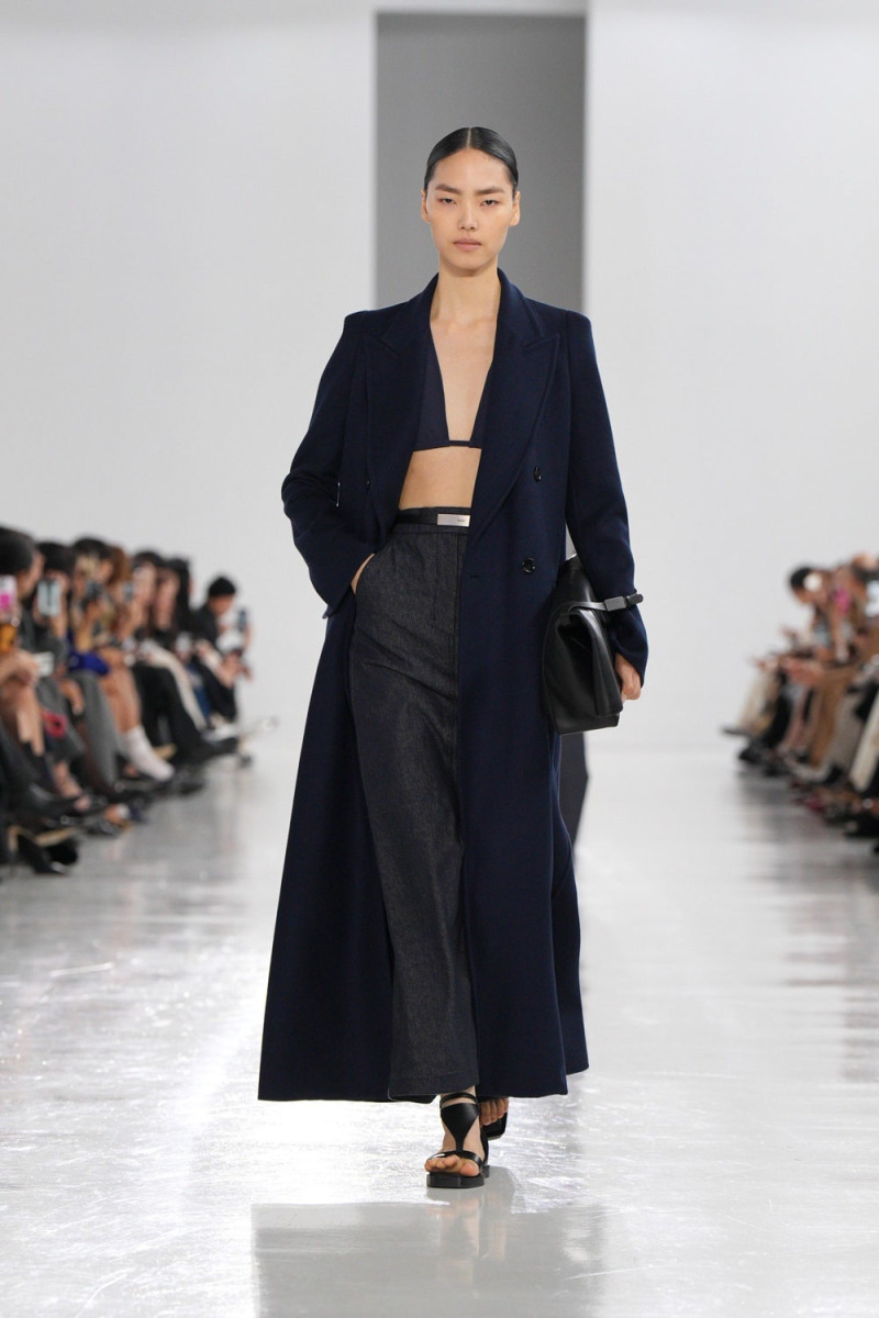 Max Mara fashion show for Spring/Summer 2025