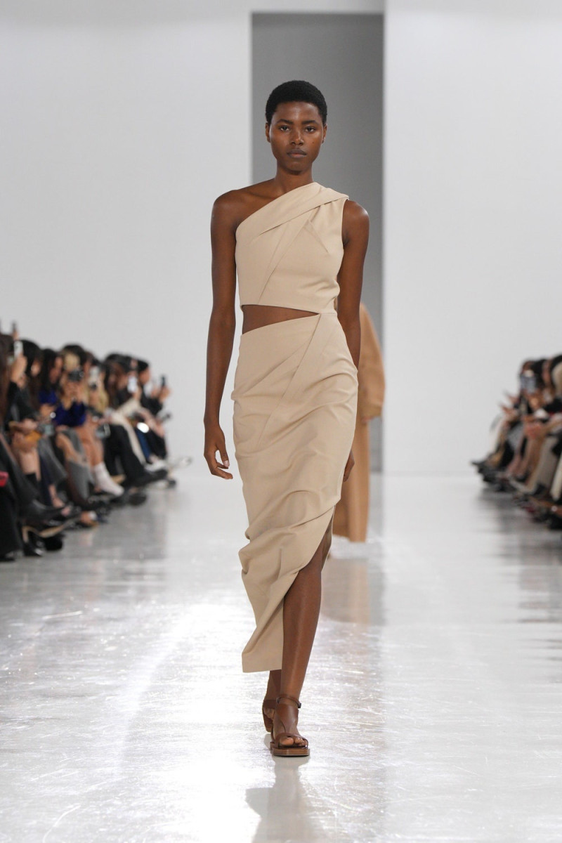 Max Mara fashion show for Spring/Summer 2025