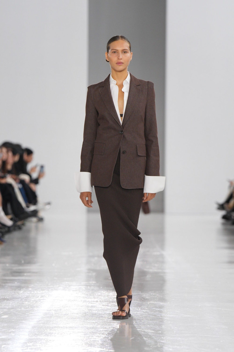 Max Mara fashion show for Spring/Summer 2025