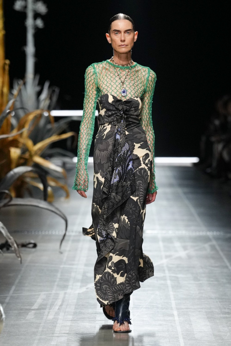 Etro fashion show for Spring/Summer 2025
