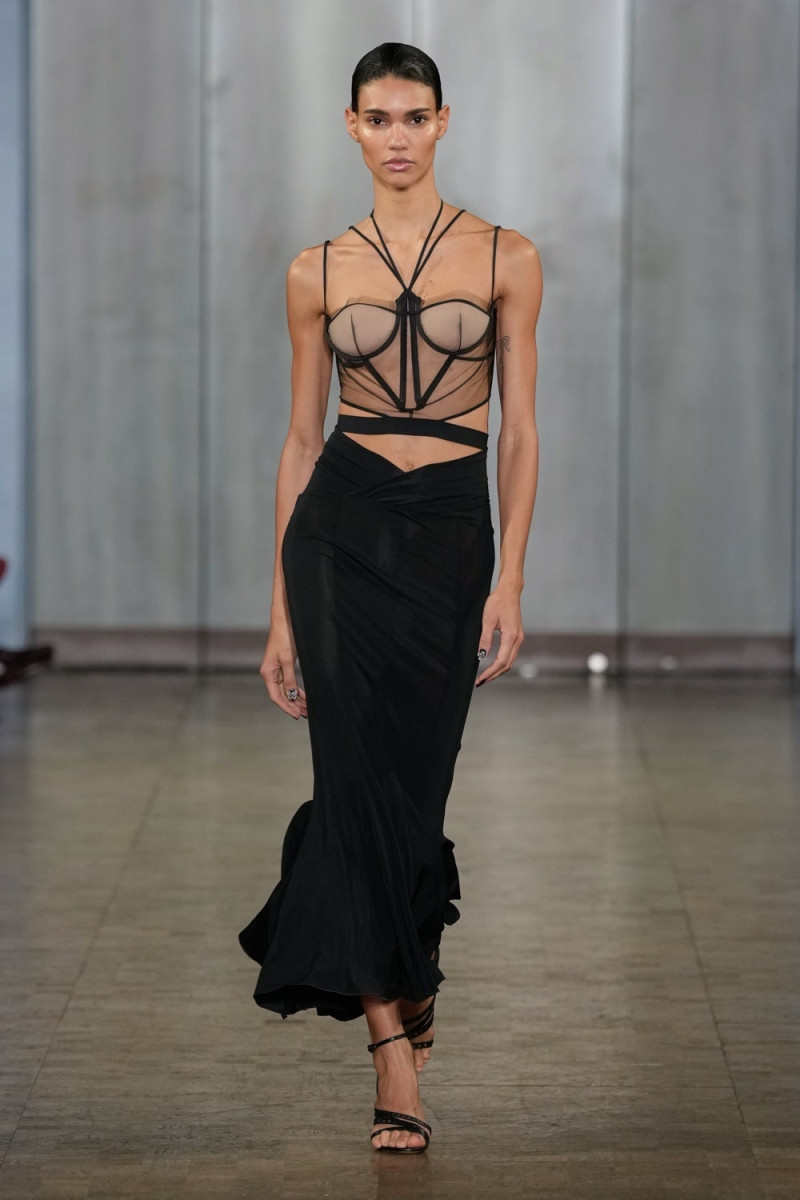 Nensi Dojaka fashion show for Spring/Summer 2025