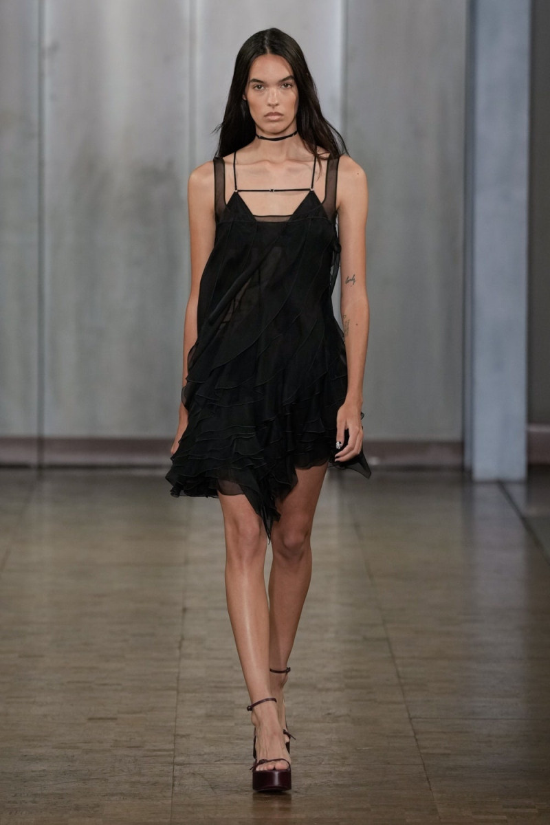 Nensi Dojaka fashion show for Spring/Summer 2025