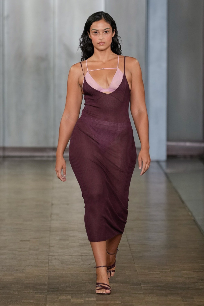 Nensi Dojaka fashion show for Spring/Summer 2025