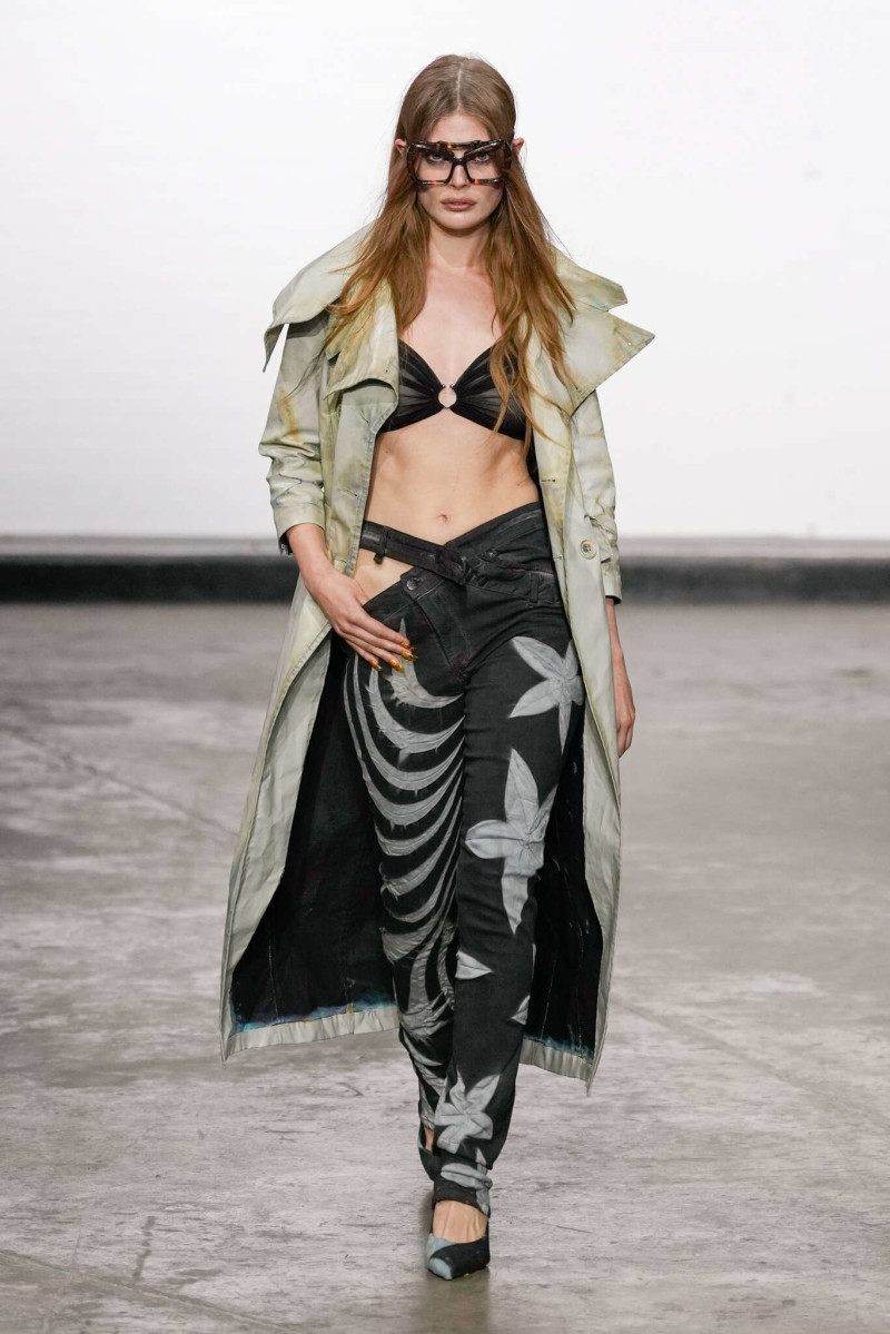 Masha Popova fashion show for Spring/Summer 2025
