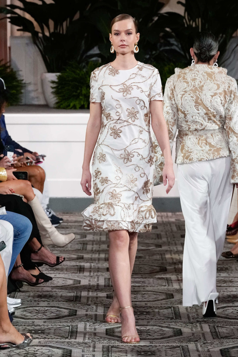 Dennis Basso fashion show for Spring/Summer 2025