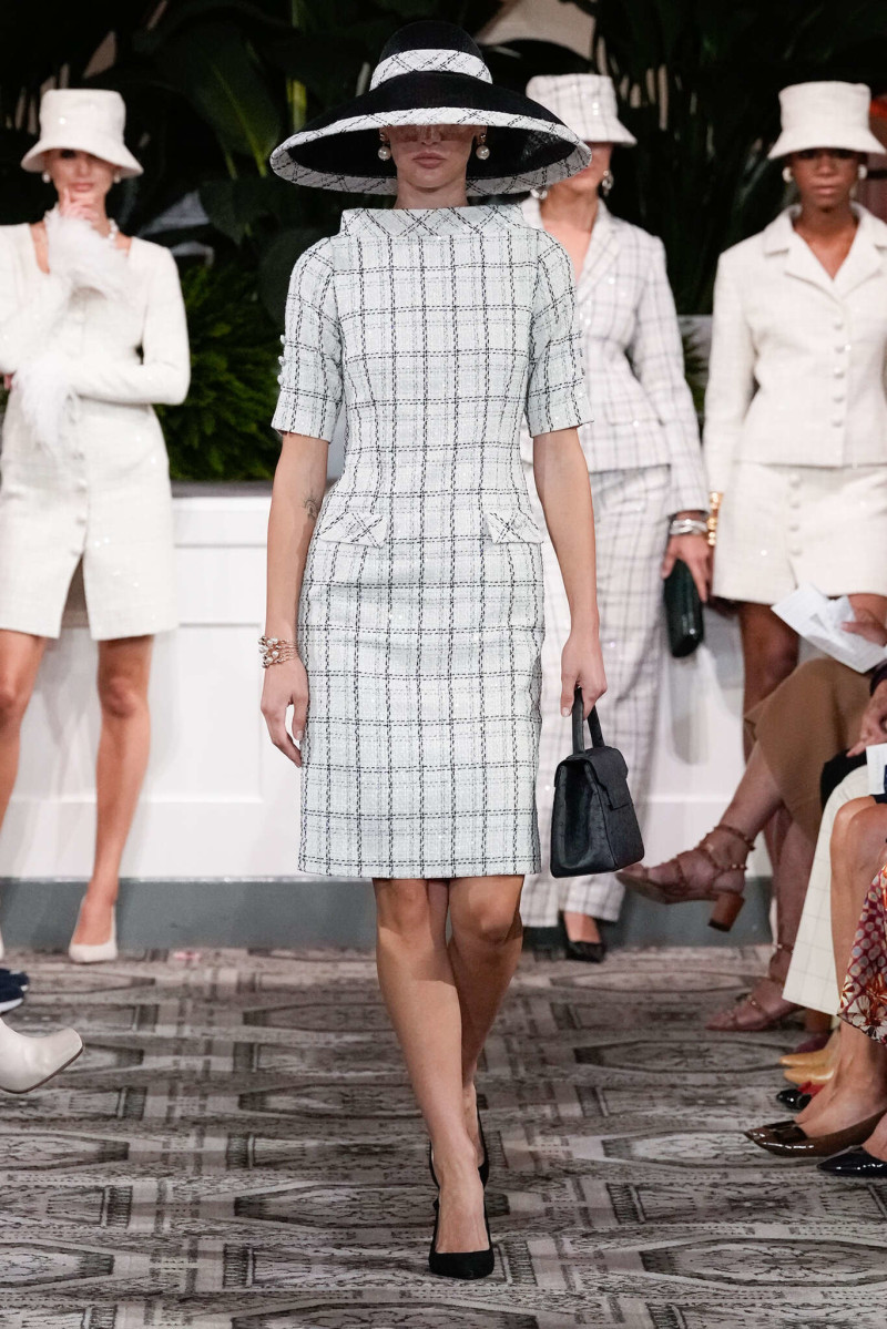 Dennis Basso fashion show for Spring/Summer 2025