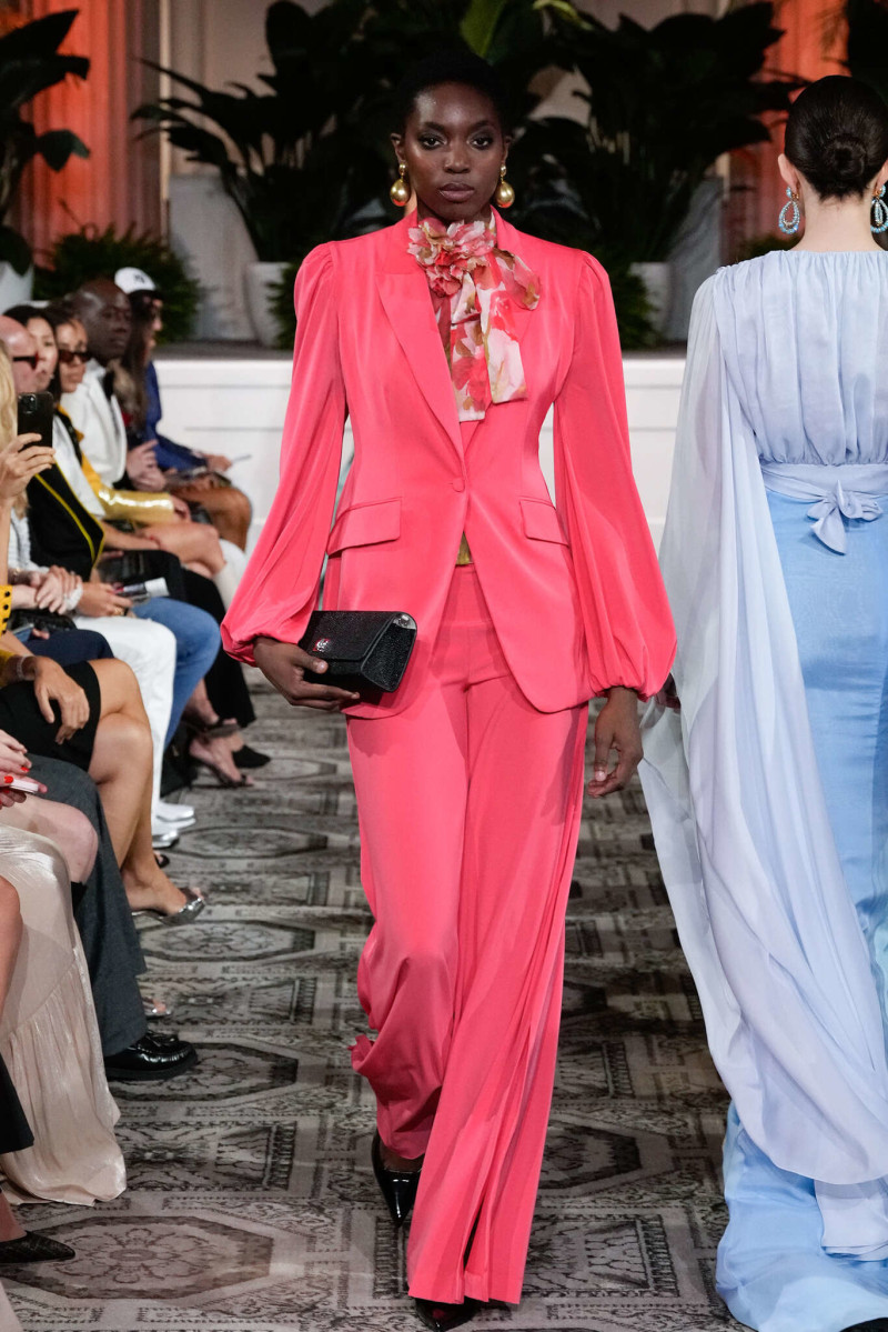 Dennis Basso fashion show for Spring/Summer 2025