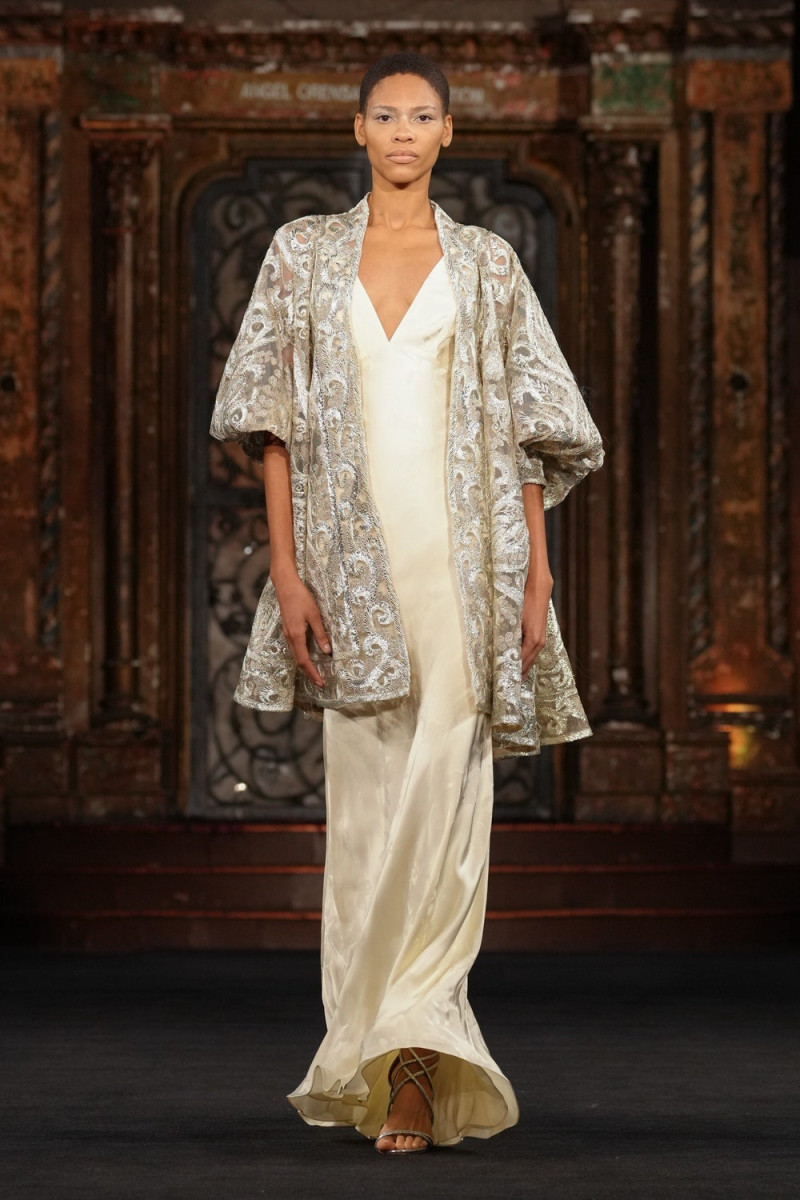 Naeem Khan fashion show for Spring/Summer 2025