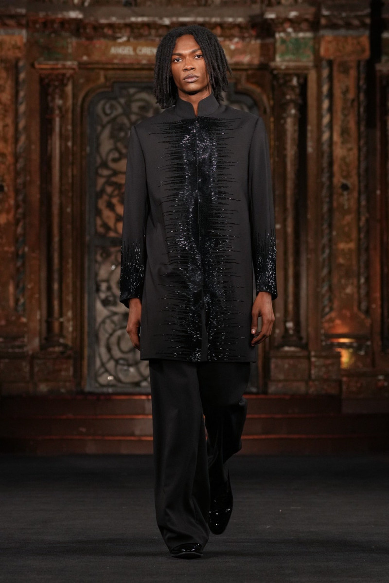 Naeem Khan fashion show for Spring/Summer 2025