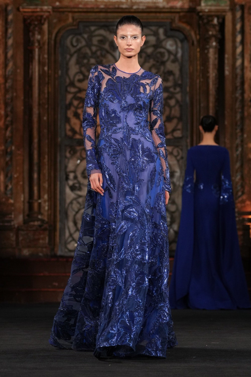 Naeem Khan fashion show for Spring/Summer 2025