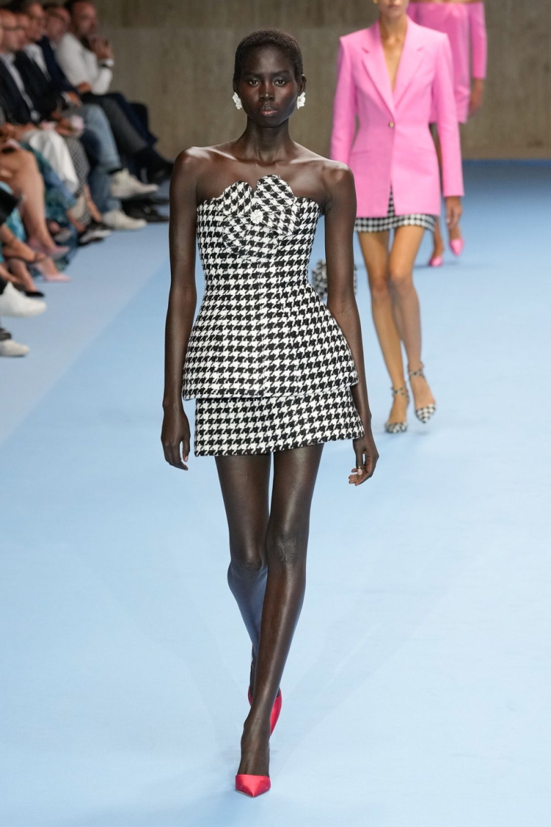Carolina Herrera fashion show for Spring/Summer 2025