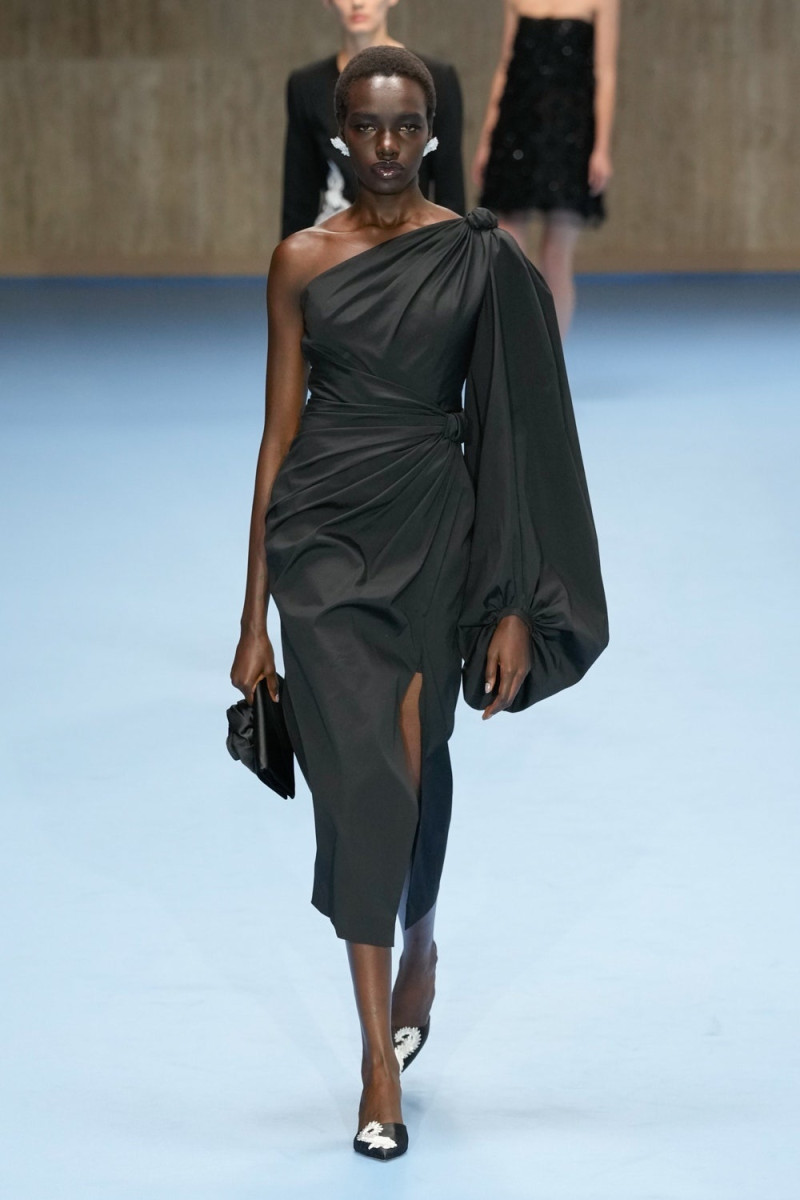 Carolina Herrera fashion show for Spring/Summer 2025