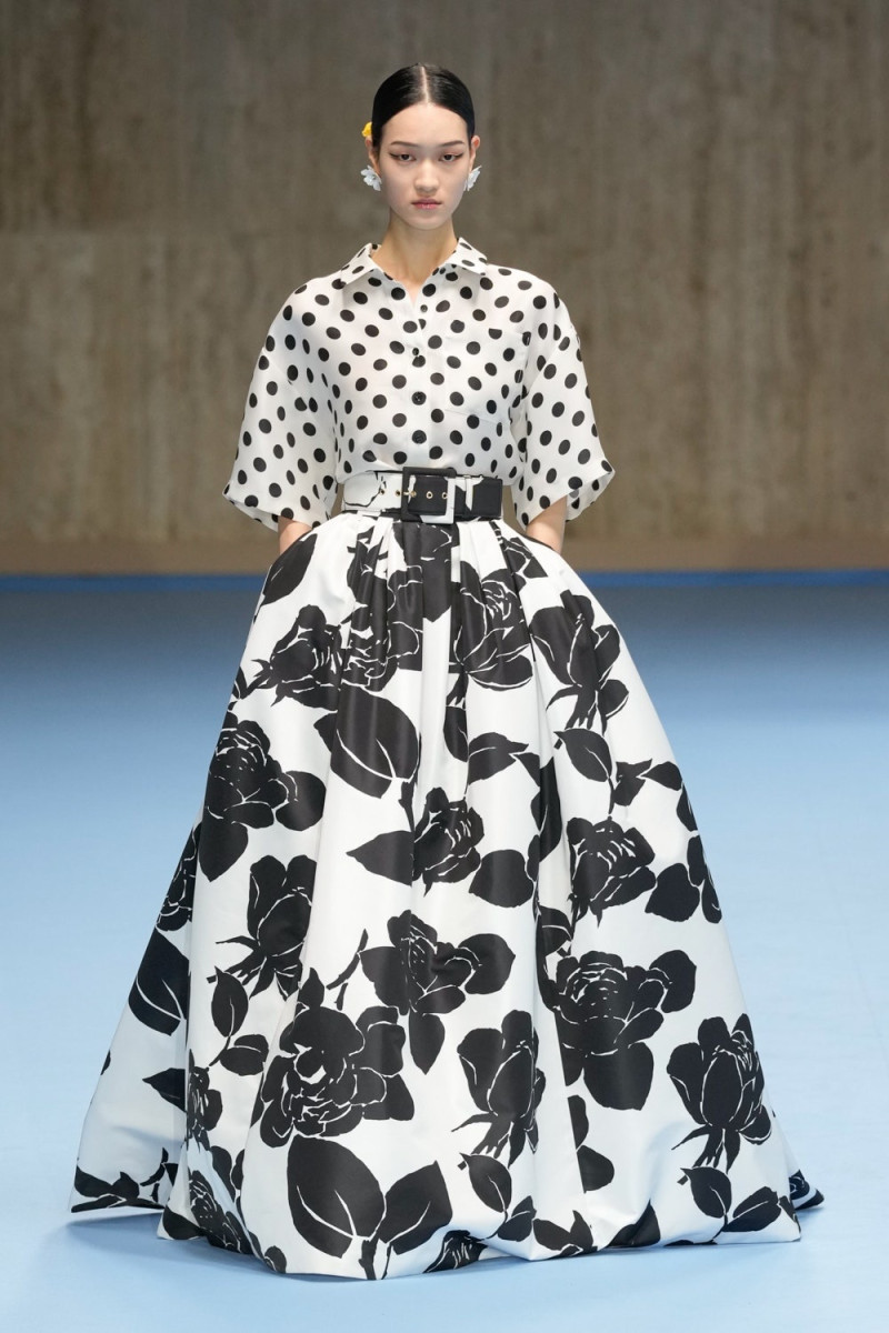 Carolina Herrera fashion show for Spring/Summer 2025
