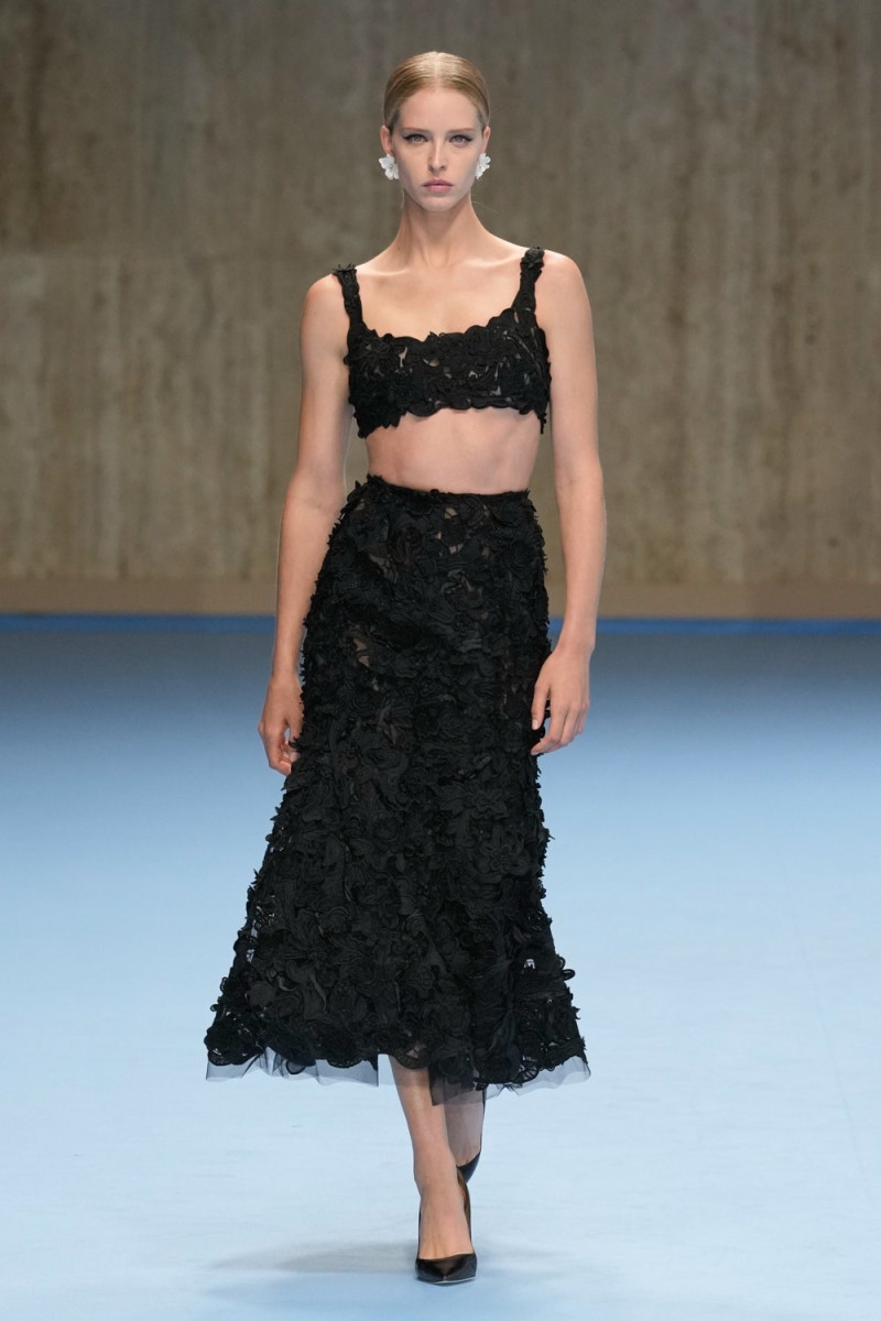 Carolina Herrera fashion show for Spring/Summer 2025