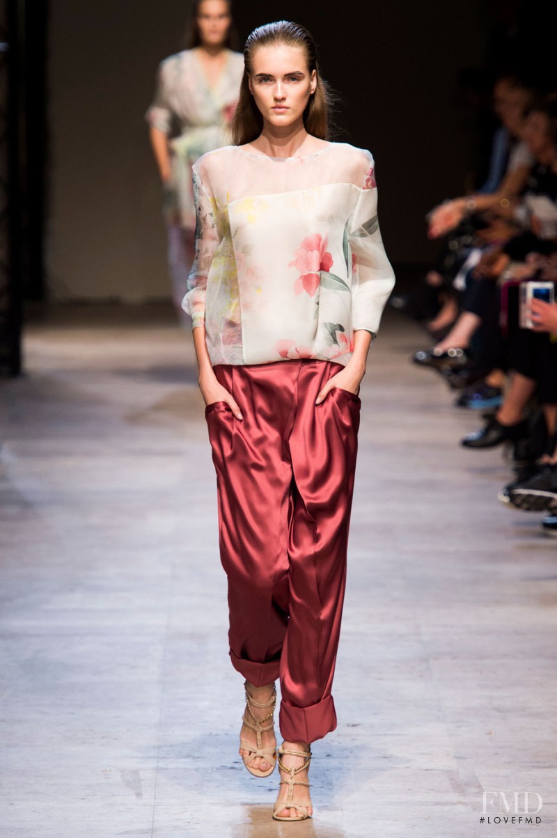 Jane Grybennikova featured in  the Leonard fashion show for Spring/Summer 2015