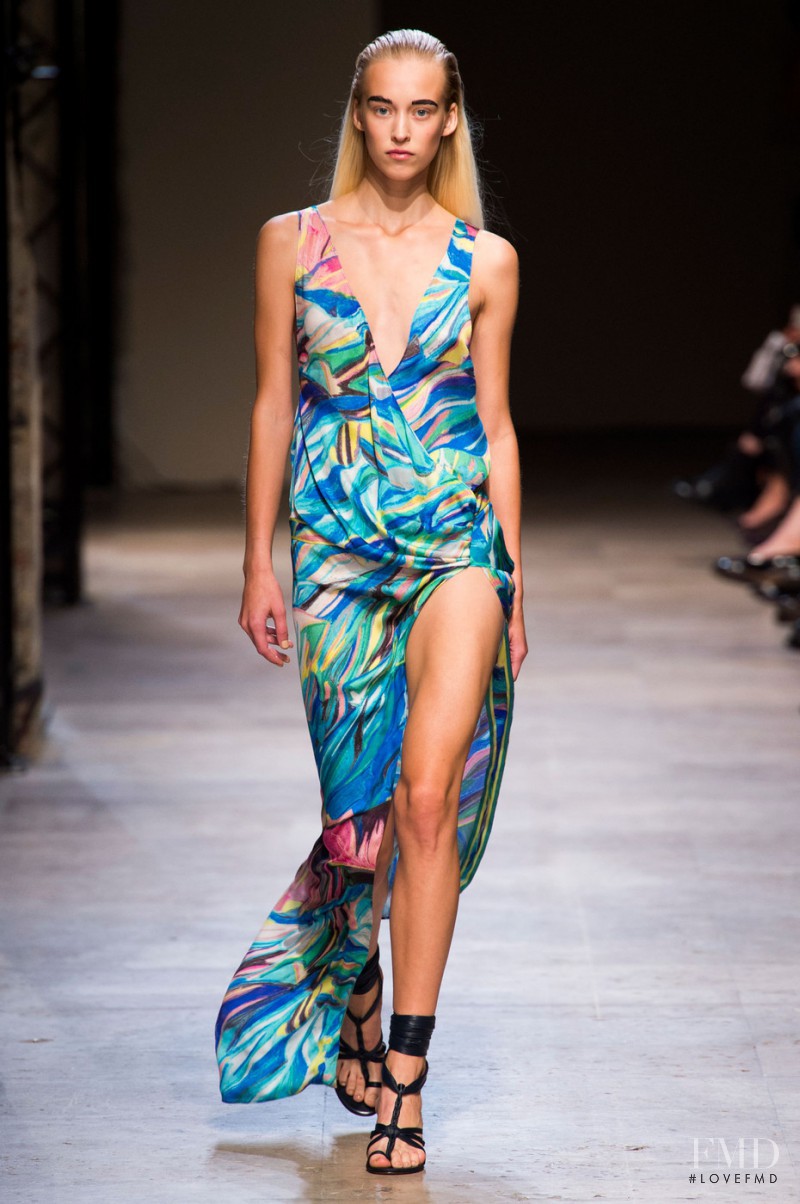 Leonard fashion show for Spring/Summer 2015