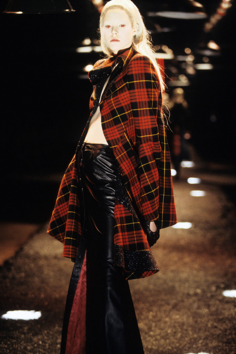 Alexander McQueen fashion show for Autumn/Winter 1998