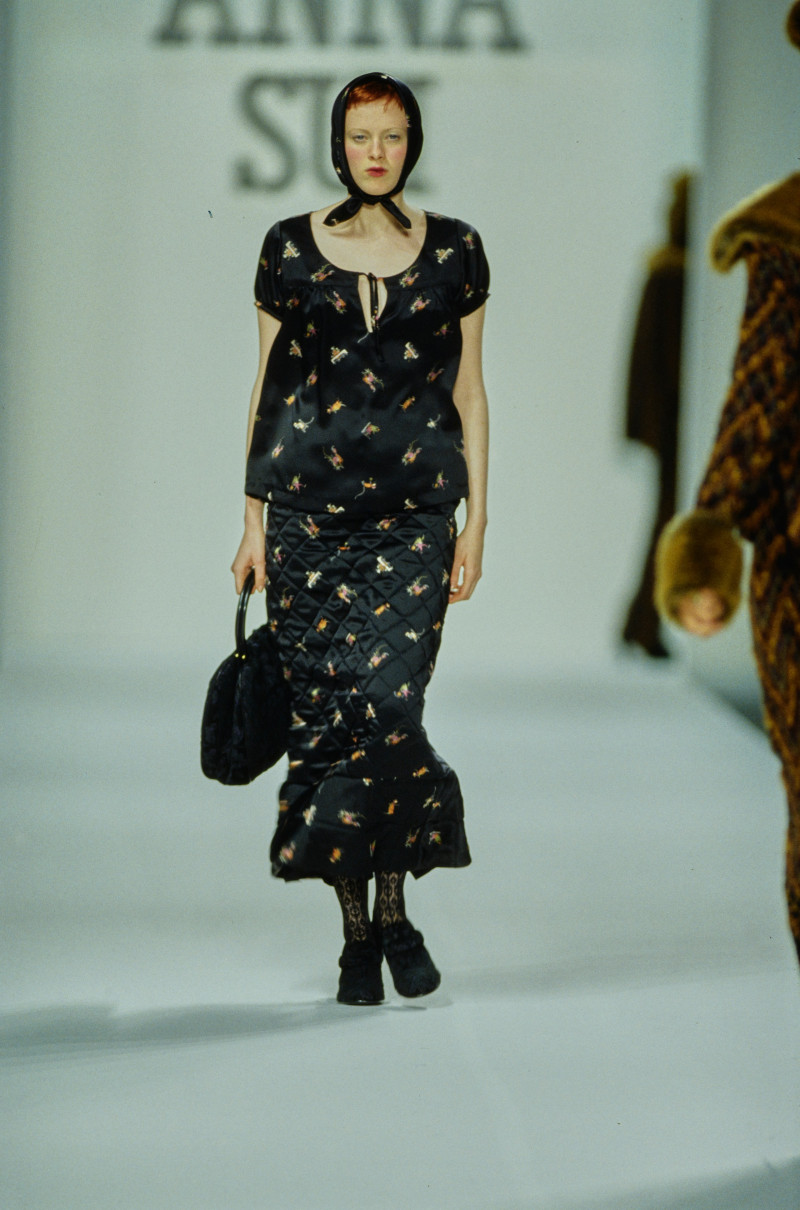 Anna Sui fashion show for Autumn/Winter 1998