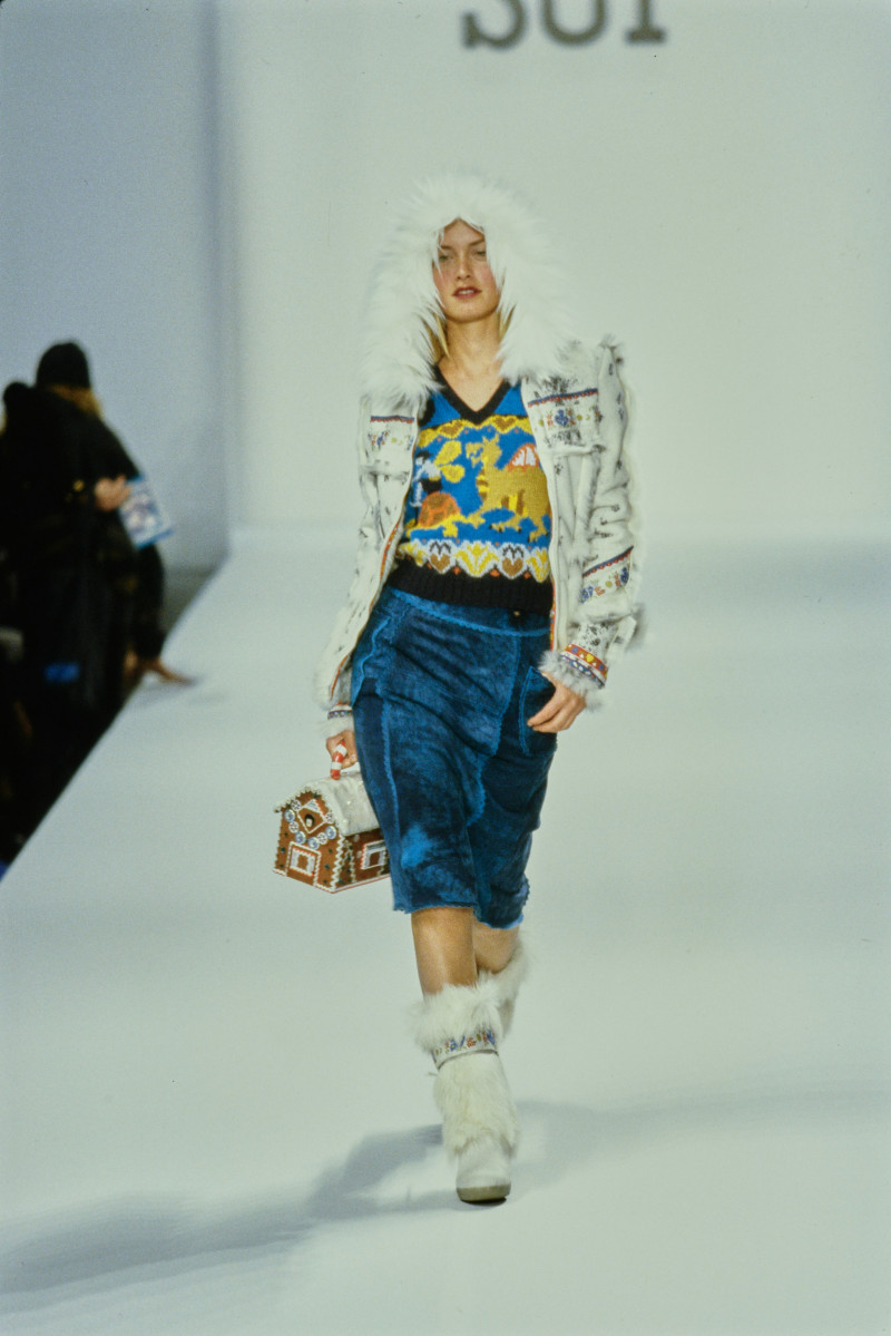 Anna Sui fashion show for Autumn/Winter 1998