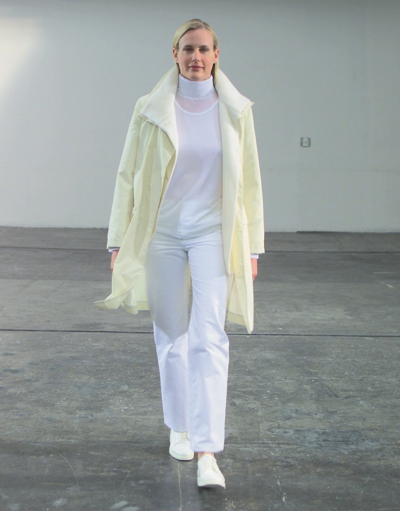 Helmut Lang fashion show for Autumn/Winter 1998
