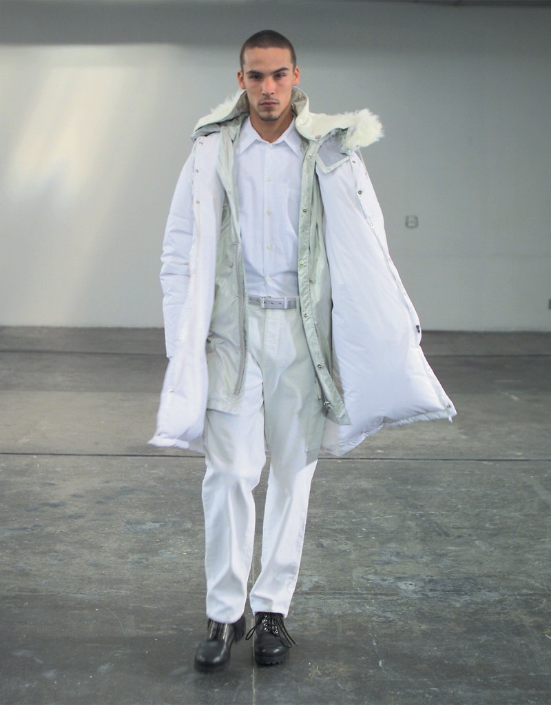Helmut Lang fashion show for Autumn/Winter 1998