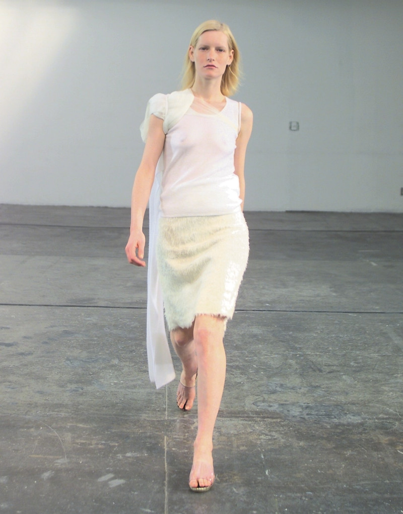 Helmut Lang fashion show for Autumn/Winter 1998