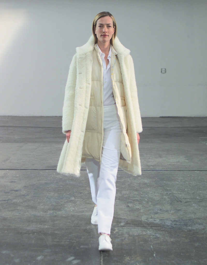 Helmut Lang fashion show for Autumn/Winter 1998