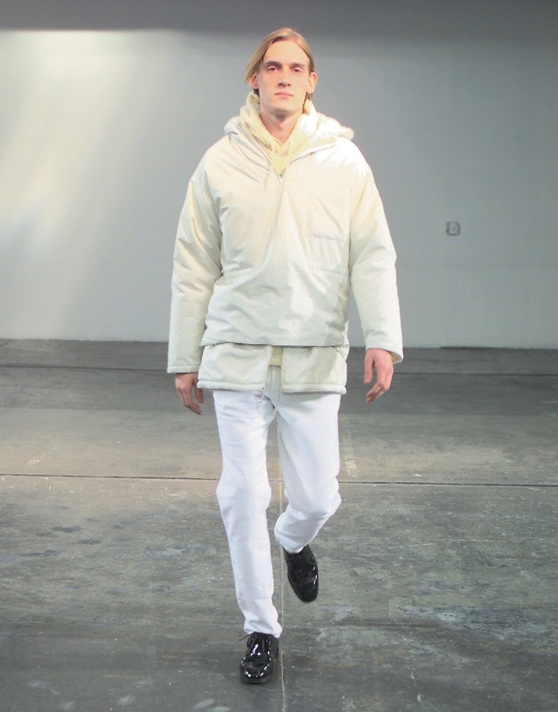 Helmut Lang fashion show for Autumn/Winter 1998
