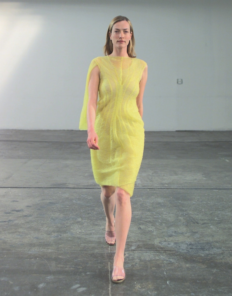 Helmut Lang fashion show for Autumn/Winter 1998