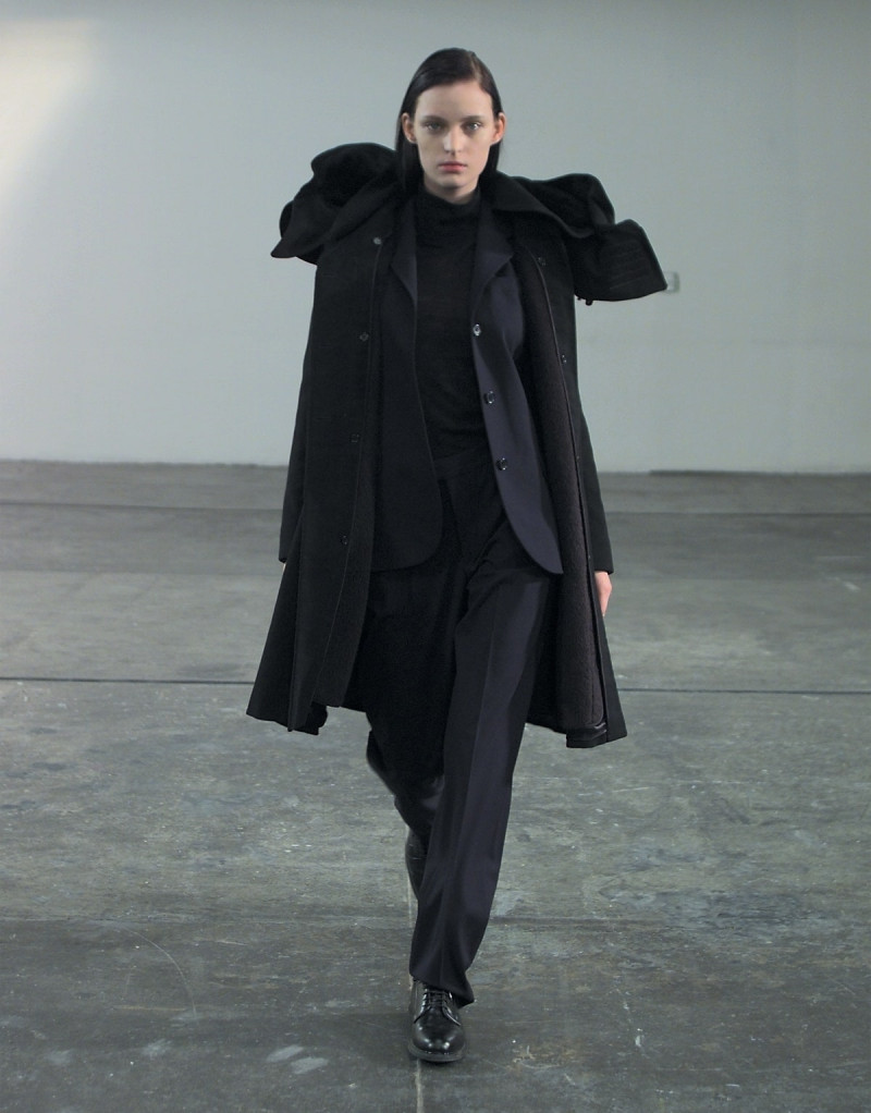 Helmut Lang fashion show for Autumn/Winter 1998