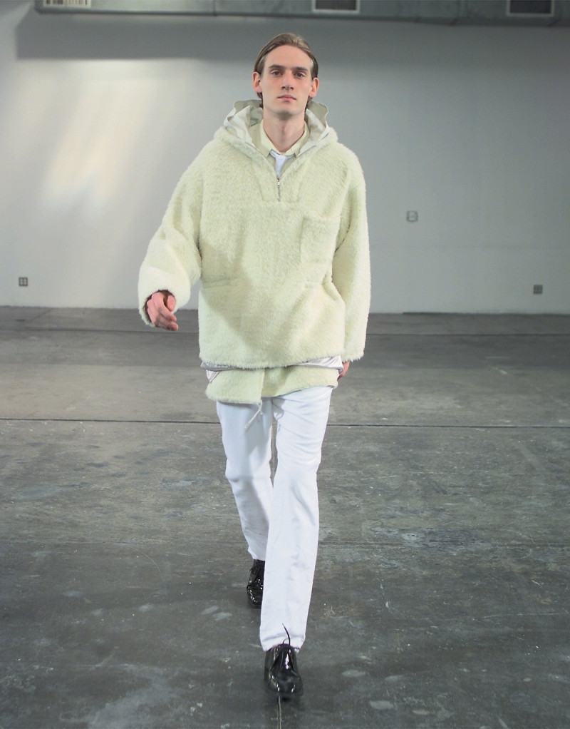Helmut Lang fashion show for Autumn/Winter 1998