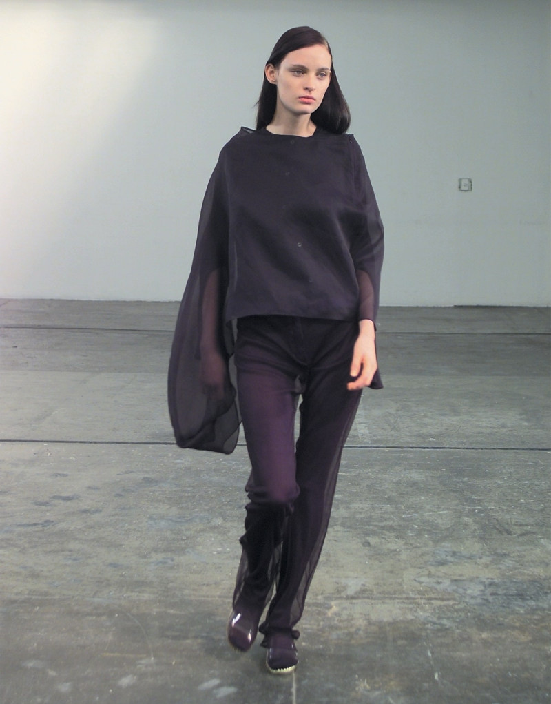 Helmut Lang fashion show for Autumn/Winter 1998
